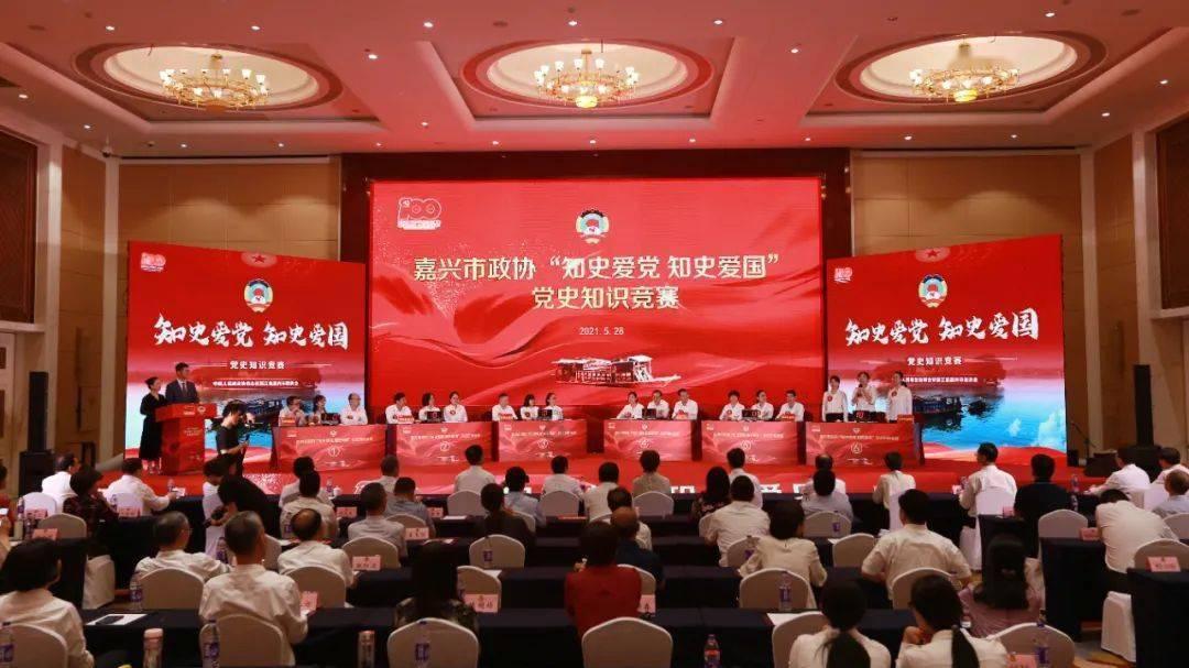 男人分手后，找对象的标准是按照前女友来找的，他们是怎么想的？